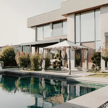 Diwine House Fruska Gora * Irig