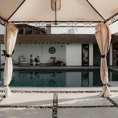 Diwine House Fruska Gora Villa *