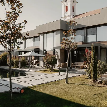 Diwine House Fruska Gora Villa *