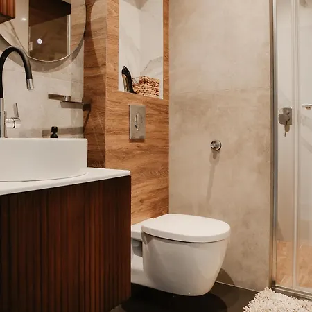 Diwine House Fruska Gora * Irig