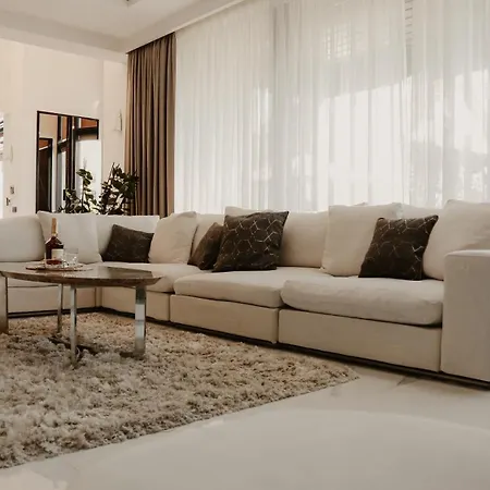 Diwine House Fruska Gora Villa