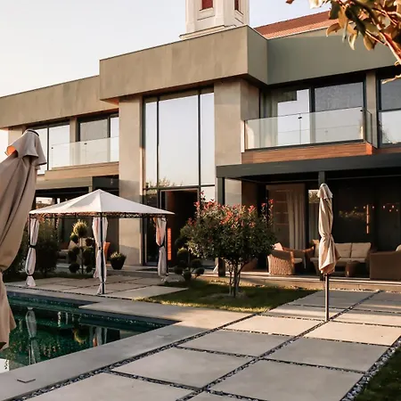 Diwine House Fruska Gora Irig