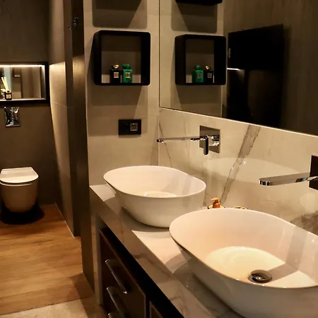 Diwine House Fruska Gora