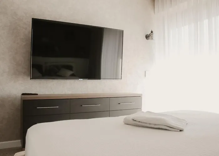 Diwine House Fruska Gora