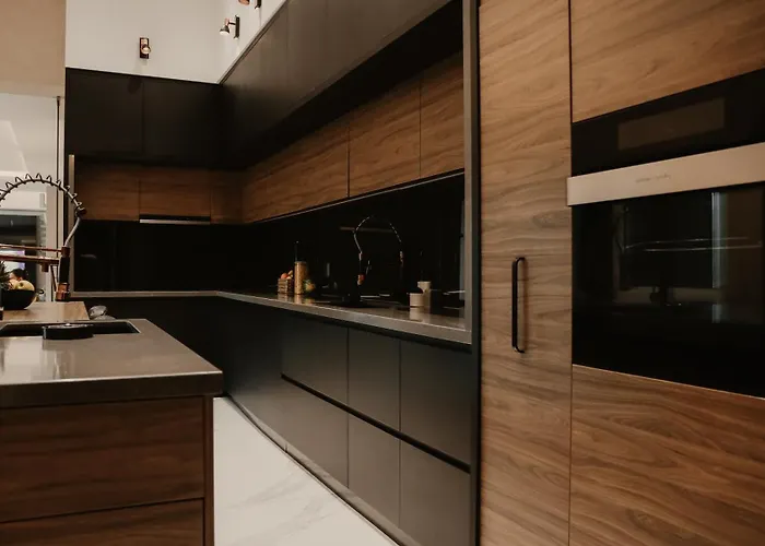 Diwine House Fruska Gora