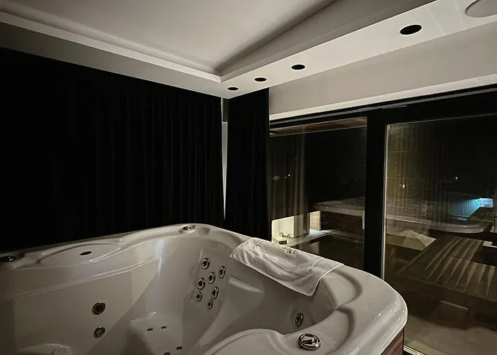 Diwine House Fruska Gora *